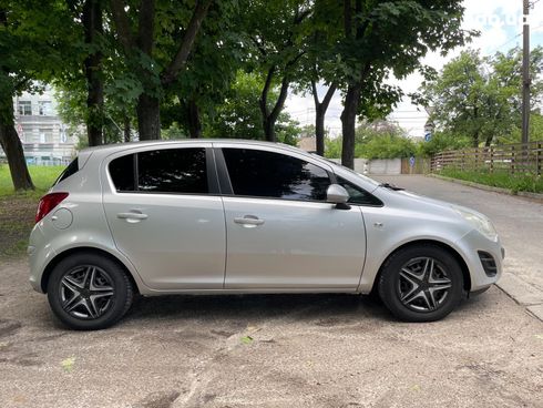 Opel Corsa 2011 серый - фото 6