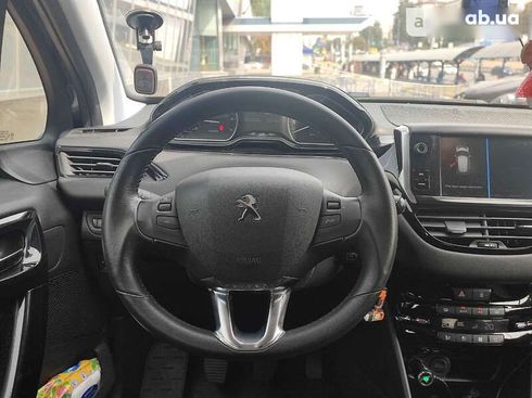 Peugeot 208 2019 - фото 11