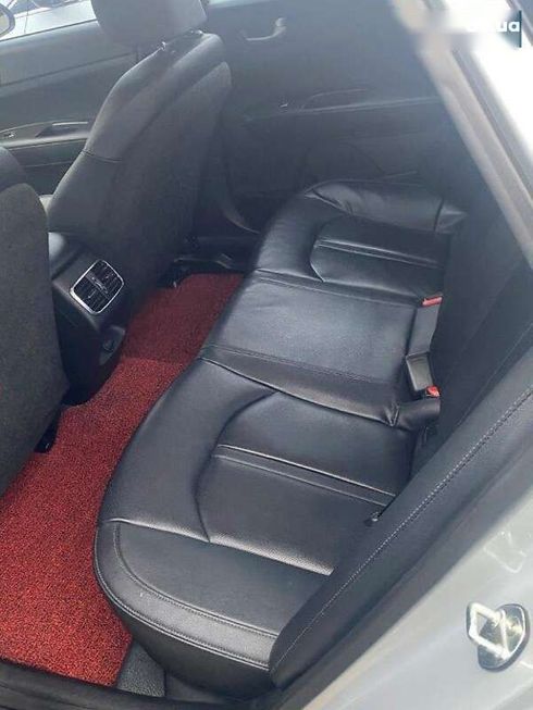 Kia K5 2017 - фото 8