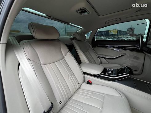 Audi A8 2018 черный - фото 16