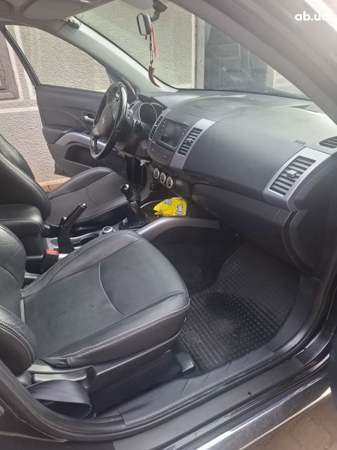 Peugeot 4007 2008 - фото 15