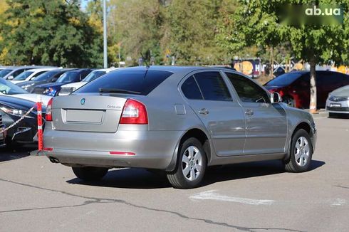 Skoda Octavia 2012 - фото 7