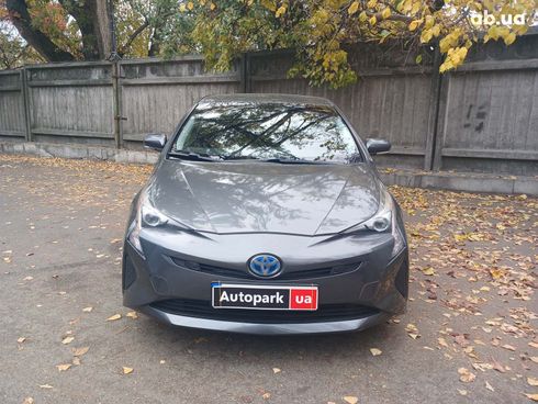 Toyota Prius 2016 серый - фото 4