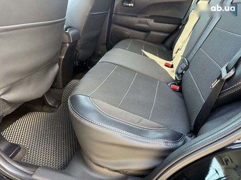 Mitsubishi Outlander 2015 - фото 15
