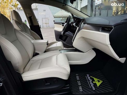 Tesla Model X 2018 - фото 27