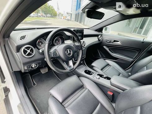 Mercedes-Benz GLA-Класс 2016 - фото 16