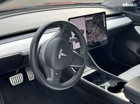 Tesla Model 3 2019 - фото 11