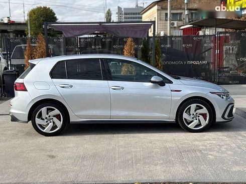 Volkswagen Golf GTI 2021 - фото 8