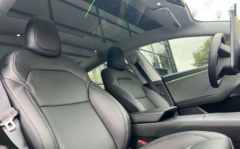 Tesla Model 3 2024 - фото 20