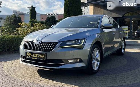 Skoda Superb 2017 - фото 3