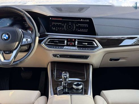 BMW X5 2020 - фото 28