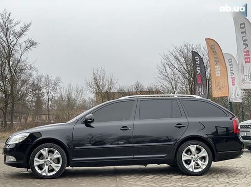 Skoda Octavia 2011 - фото 12