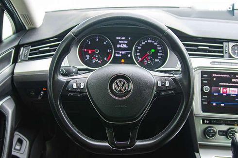 Volkswagen Passat 2017 - фото 10