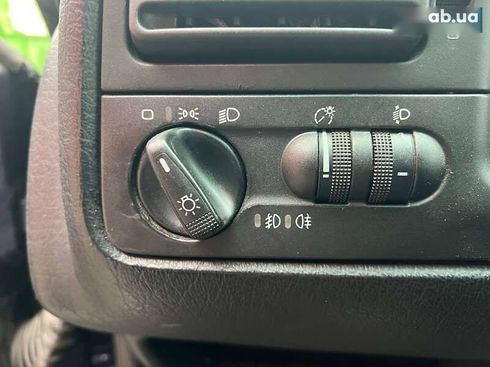 Volkswagen Passat 1994 - фото 16