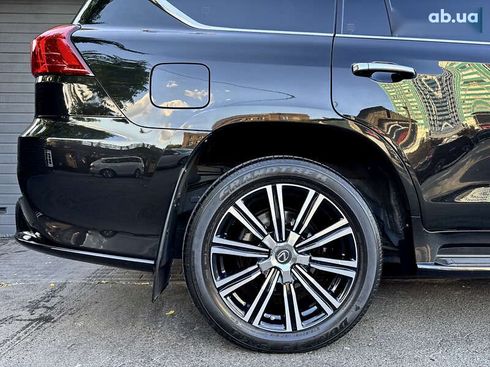 Lexus LX 2019 - фото 12