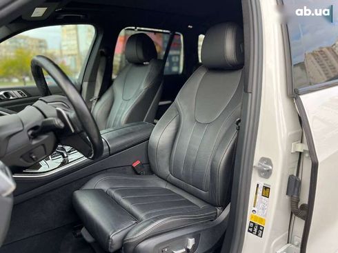 BMW X5 2019 - фото 26