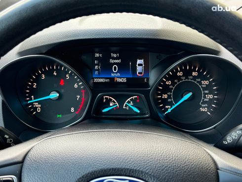 Ford Escape 2018 серый - фото 32