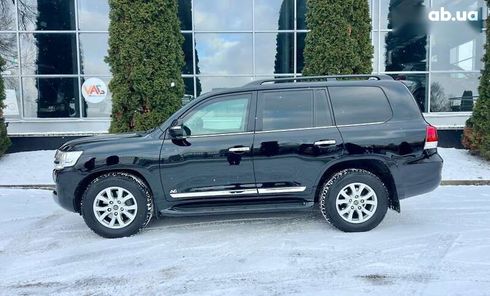 Toyota Land Cruiser 2016 - фото 2