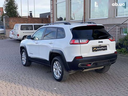 Jeep Cherokee 2019 - фото 4