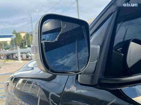 Nissan Titan 2018 - фото 13