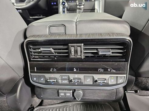 Toyota Land Cruiser 2021 - фото 15