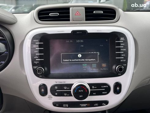 Kia Soul EV 2015 черный - фото 43