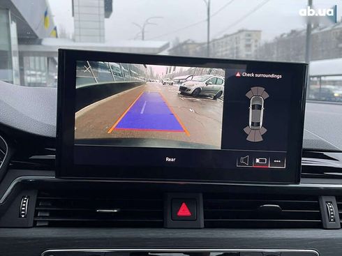 Audi A4 2020 - фото 25