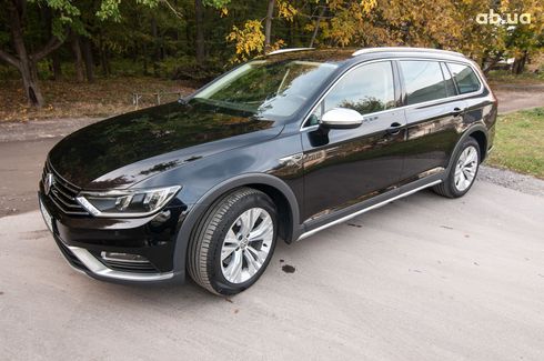 Volkswagen Passat 2016 черный - фото 20