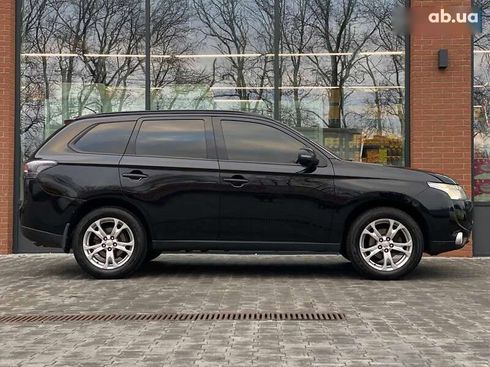 Mitsubishi Outlander 2012 - фото 6