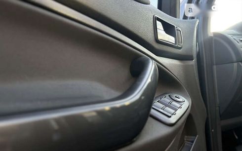 Ford Kuga 2011 - фото 11