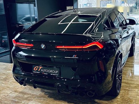 BMW X6 M 2022 - фото 11