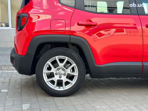 Jeep Renegade 2021 красный - фото 14