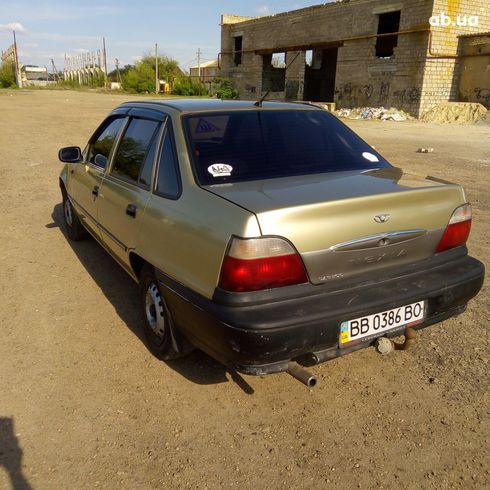 Daewoo Nexia 2007 бежевый - фото 4