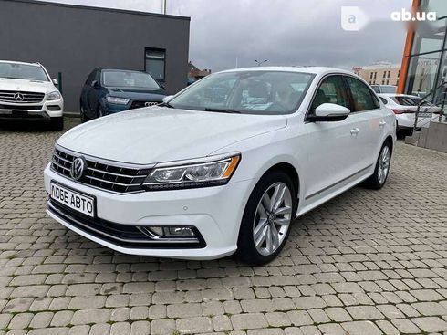 Volkswagen Passat 2017 - фото 3