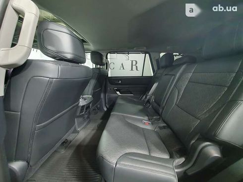 Toyota Sequoia 2023 - фото 19