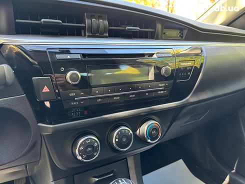 Toyota Corolla 2016 черный - фото 20