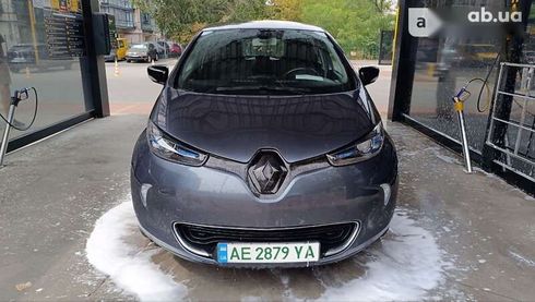 Renault Zoe 2019 - фото 7