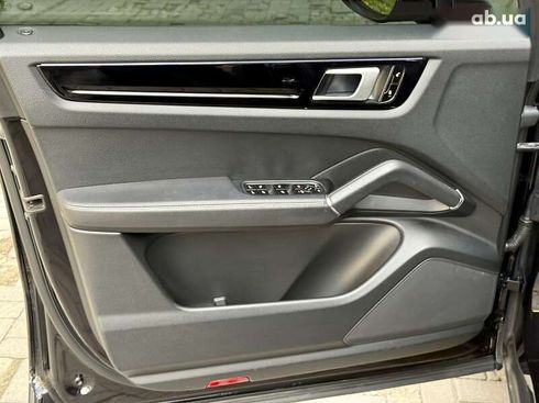 Porsche Cayenne 2018 - фото 19