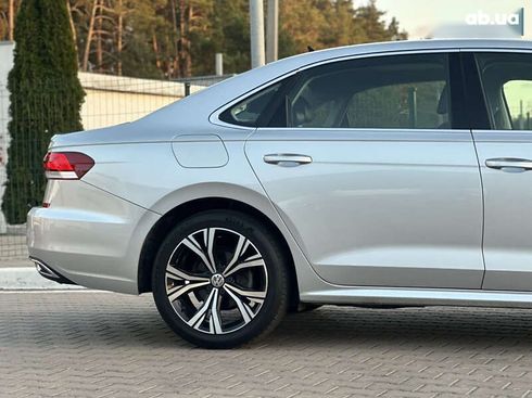 Volkswagen Passat 2021 - фото 11