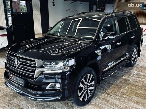 Toyota Land Cruiser 2018 - фото 14