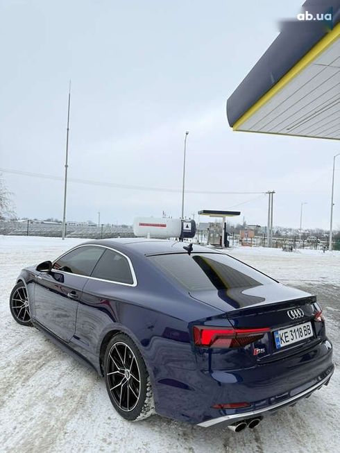 Audi S5 2018 - фото 8