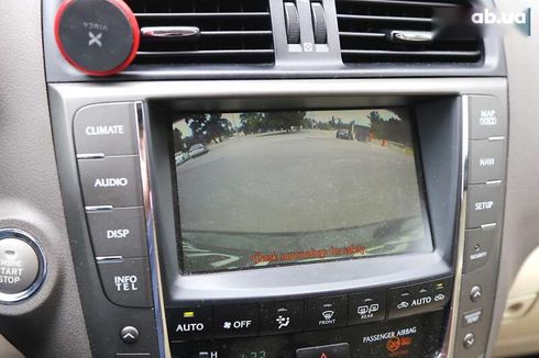 Lexus IS 2010 - фото 18
