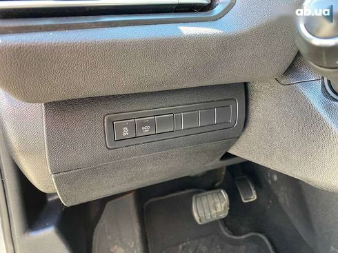 Peugeot 308 2015 - фото 12