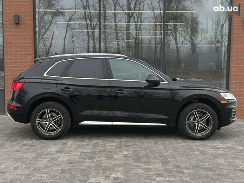 Audi Q5 2018 - фото 11