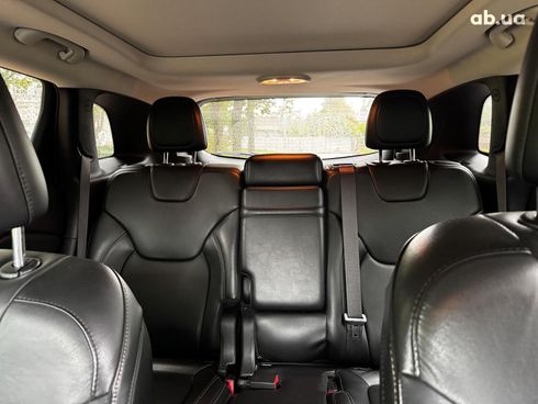 Jeep Cherokee 2015 серый - фото 24