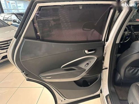Hyundai Santa Fe 2015 - фото 19