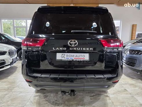 Toyota Land Cruiser 2022 - фото 19
