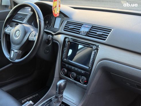Volkswagen passat b7 2014 серый - фото 20