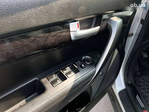 Kia Sorento 2013 - фото 14