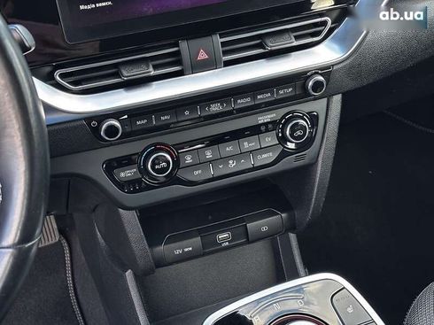 Kia Niro 2020 - фото 24